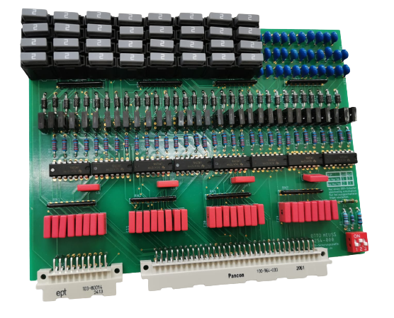 Output board with fuses, for the electronic coupling system &quot;EKS&quot;.