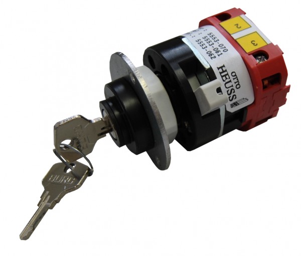 Safety key switch